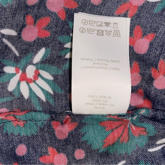 Boden Larissa US 16 Navy Blue Floral Blouse 3/4 Sleeve Boho Flowy Top Plus - Picture 5 of 7